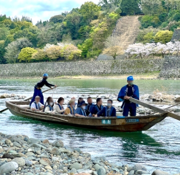 温泉と自然が織りなす人吉の癒し